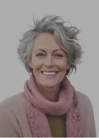 Porcelain dental veneers for smile makeovers